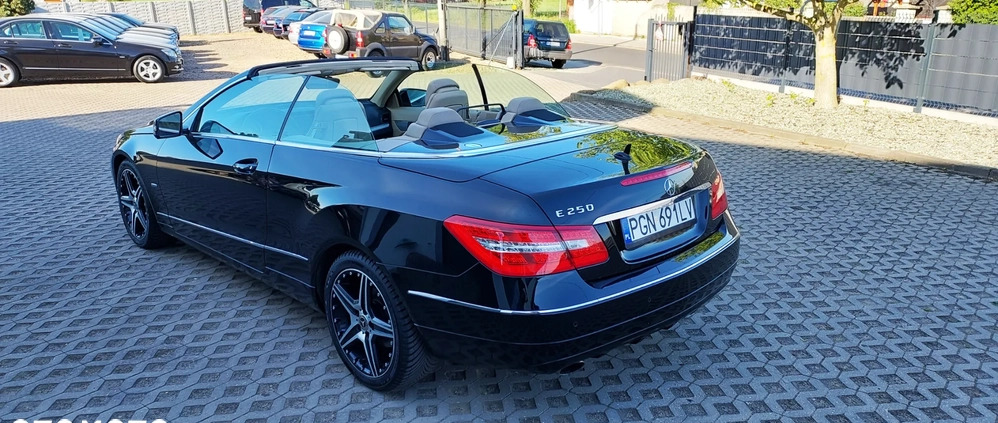 Mercedes-Benz Klasa E cena 58950 przebieg: 129000, rok produkcji 2010 z Nowogard małe 781